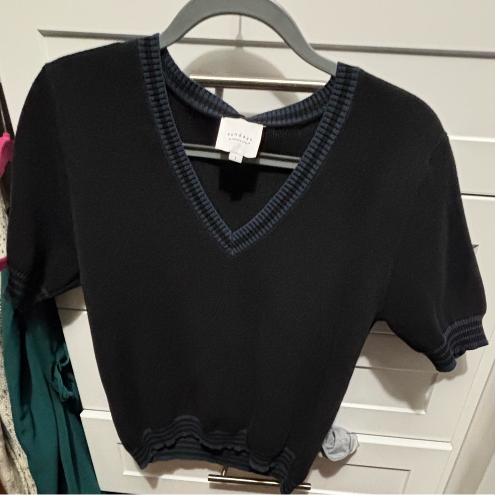 Sundays Black v-neck short sleeve Sweater with Navy Trim